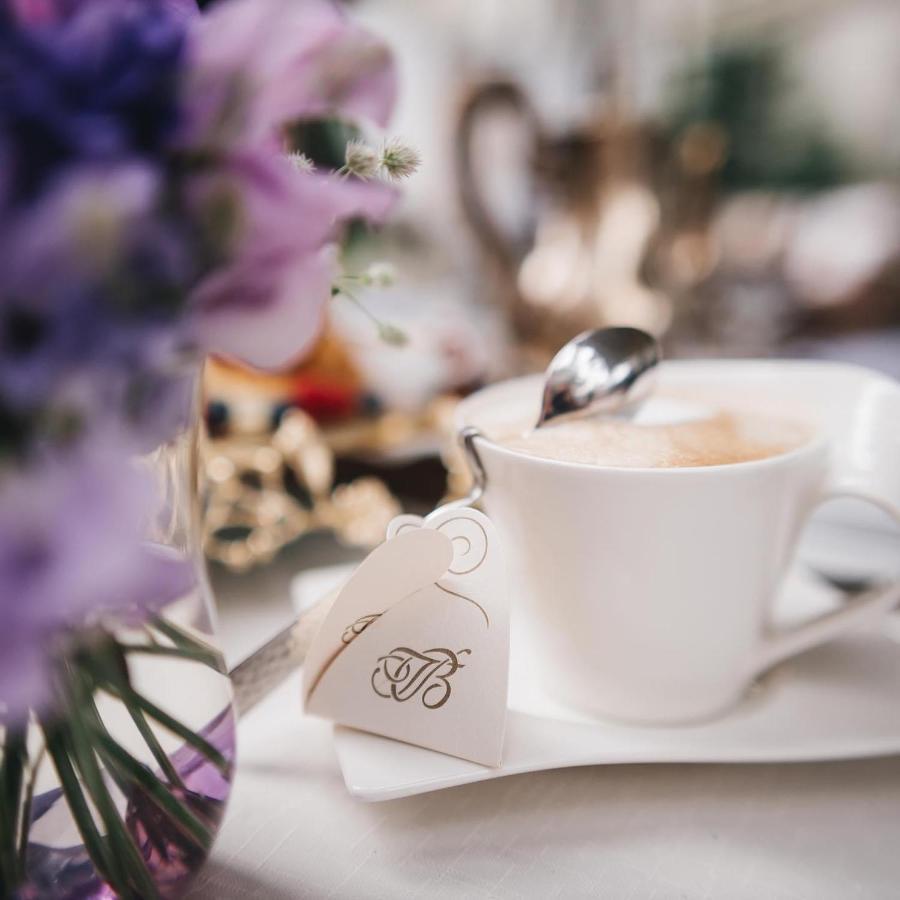 Tb Palace Hotel & Spa Jurmala Bagian luar foto